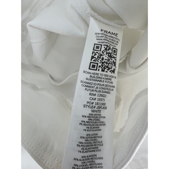 Frame The Jetset Wide Leg in White - Picture 15 of 15